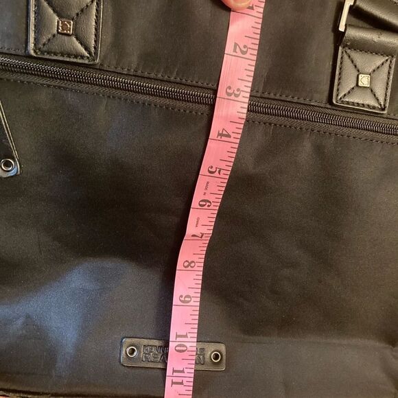 Kenneth Cole Reaction Black Nylon Tote Bag - Picture 8 of 11